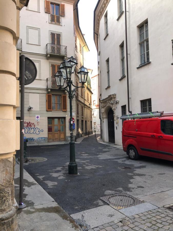 Il Bosco Segreto, Dove Magia E Storia Si Fondono Lägenhet Turin Exteriör bild
